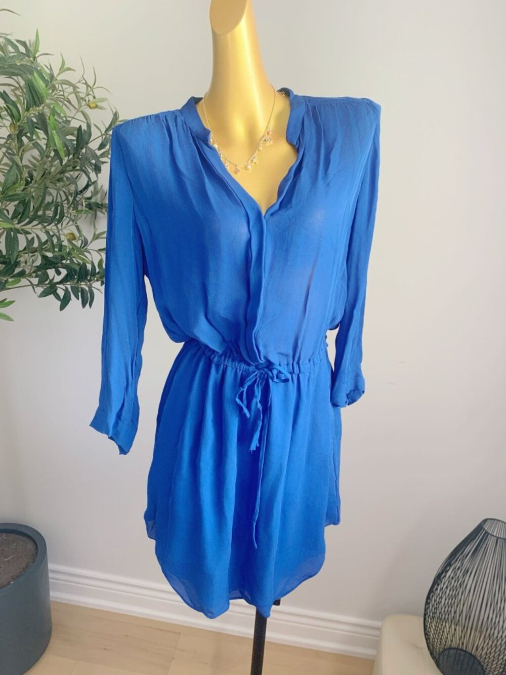 Babaton 100% Silk Tie Waist Dress Blue Size M
